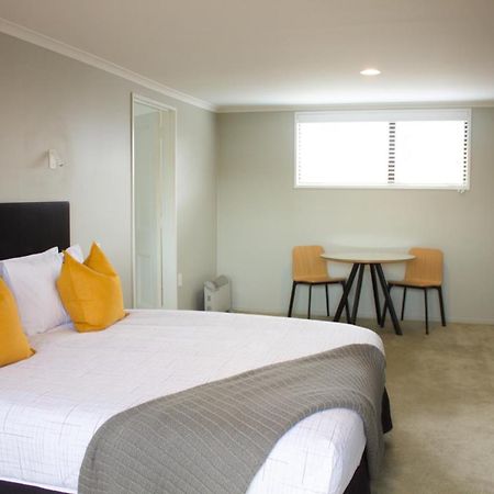 Twizel Central Studio Accommodation Екстериор снимка