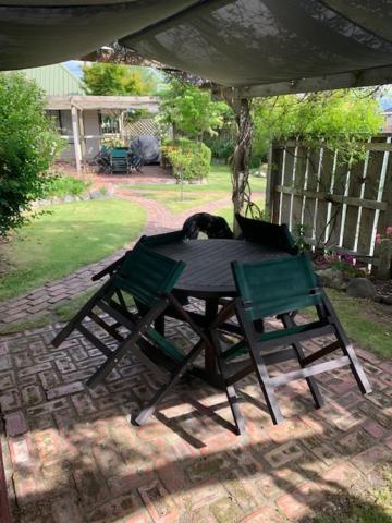 Twizel Central Studio Accommodation Екстериор снимка